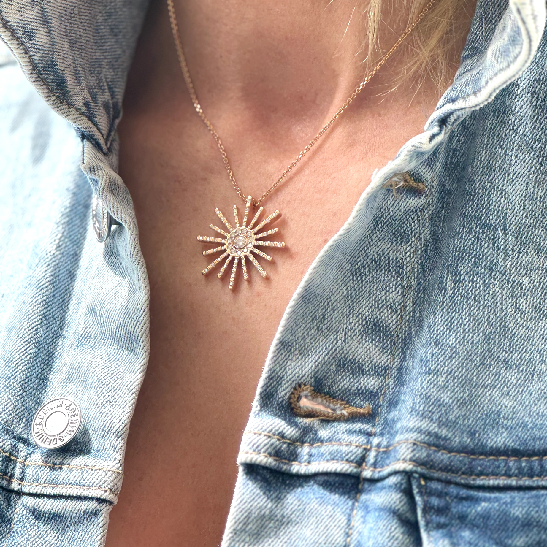 Post Instagram Boucles d'oreille GbyG
